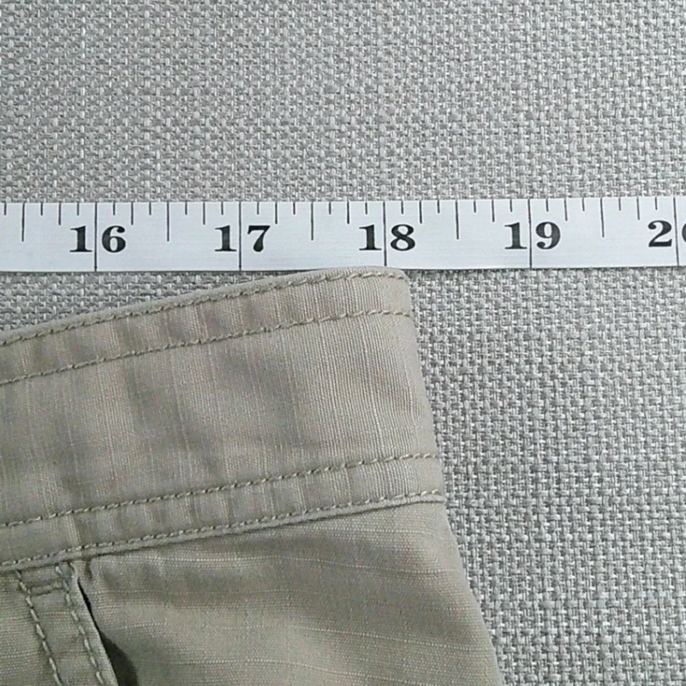 The North Face Cargo Shorts Mens 38 Tan Ripstop NF0A2RFT Hiking Outdoor